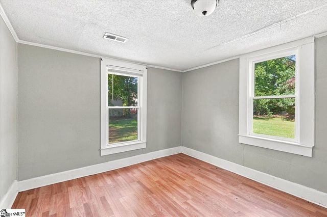 322 W Wilburn Avenue, Greenville, SC 29611