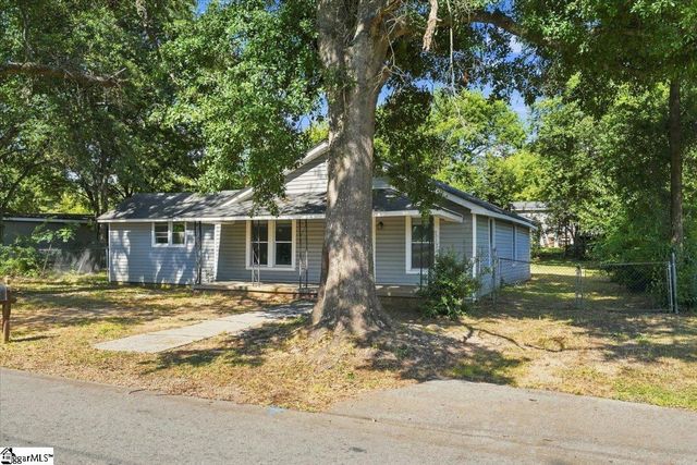 322 W Wilburn Avenue, Greenville, SC 29611