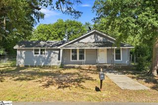 322 W Wilburn Avenue, Greenville, SC 29611