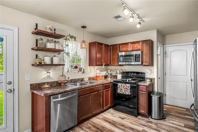 112 Sweet Farms Road, Anderson, SC 29621
