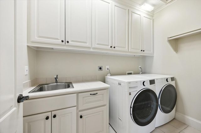 2145 Fairview Avenue, Houston, TX 77019