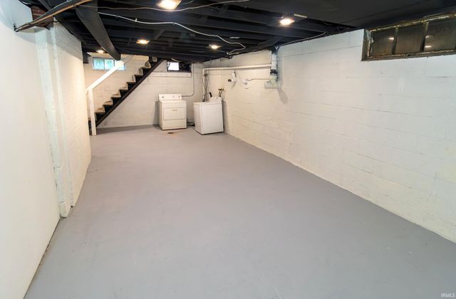 101 S Villa Drive, Evansville, IN 47714