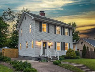 101 S Villa Drive, Evansville, IN 47714