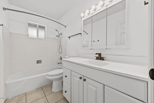 1008 E FRIAR Avenue, Apache Junction, AZ 85119