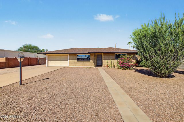 1008 E FRIAR Avenue, Apache Junction, AZ 85119