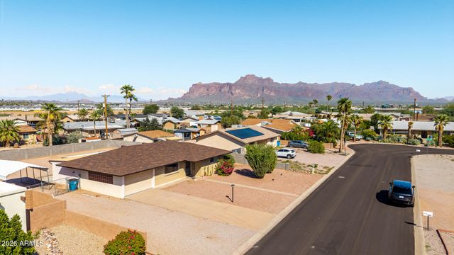 1008 E FRIAR Avenue, Apache Junction, AZ 85119