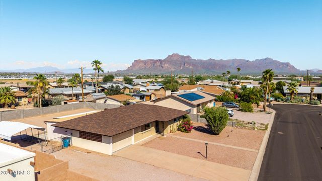 1008 E FRIAR Avenue, Apache Junction, AZ 85119