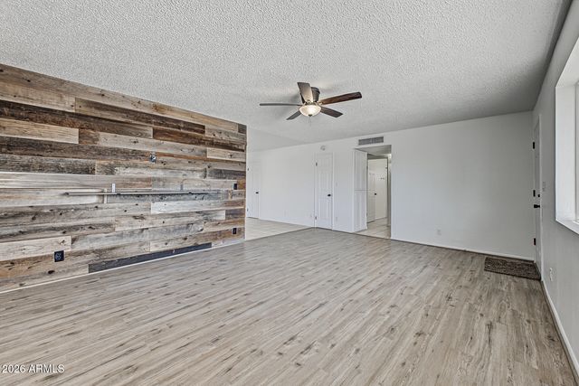 1008 E FRIAR Avenue, Apache Junction, AZ 85119