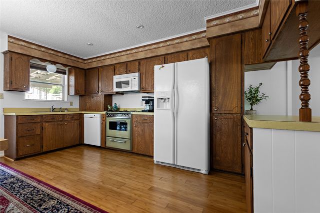 210 Harbor Drive, Gun Barrel City, TX 75156