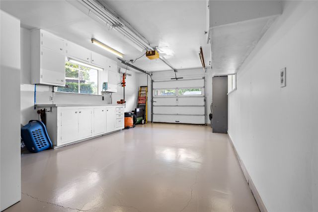 210 Harbor Drive, Gun Barrel City, TX 75156