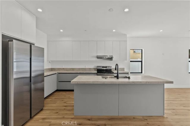 5751 Vista Del Monte, Sherman Oaks, CA 91411