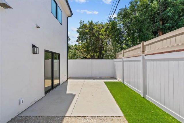 5751 Vista Del Monte, Sherman Oaks, CA 91411