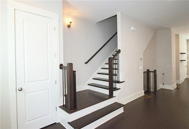 836 Winslow Way, Atlanta, GA 30318