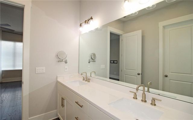 836 Winslow Way, Atlanta, GA 30318