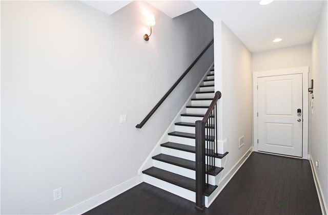 836 Winslow Way, Atlanta, GA 30318