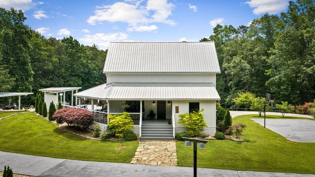 657 Campbell Camp Circle, Blue Ridge, GA 30513