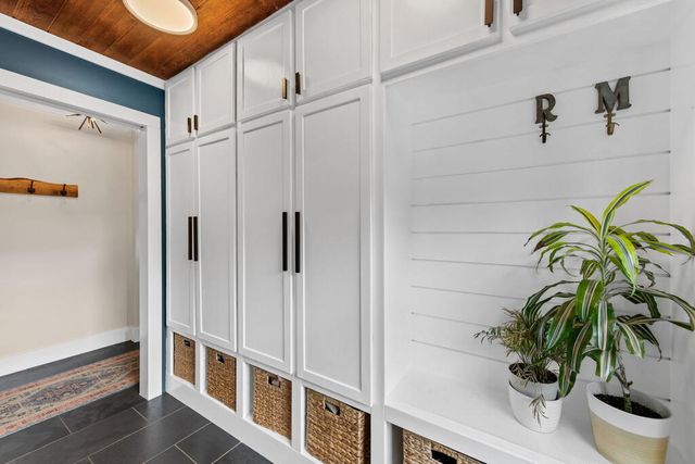 657 Campbell Camp Circle, Blue Ridge, GA 30513