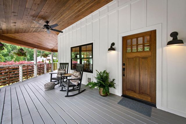 657 Campbell Camp Circle, Blue Ridge, GA 30513