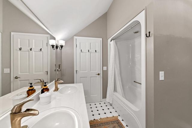 657 Campbell Camp Circle, Blue Ridge, GA 30513