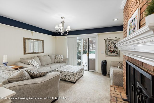 1228 Kimberly Drive, Lansing, MI 48912