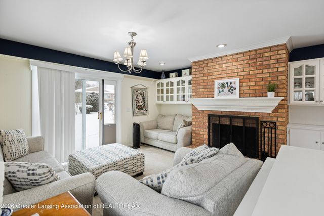 1228 Kimberly Drive, Lansing, MI 48912