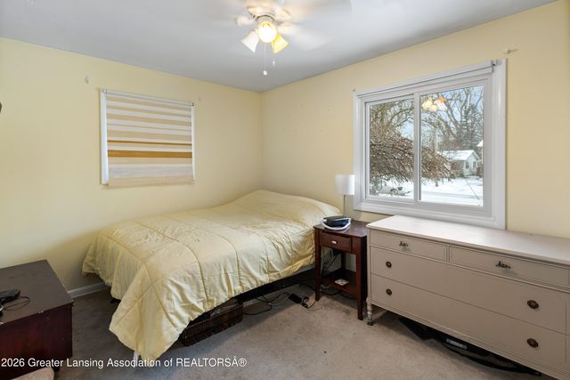 1228 Kimberly Drive, Lansing, MI 48912