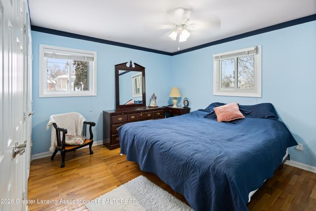 1228 Kimberly Drive, Lansing, MI 48912