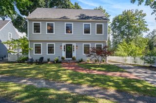 36 Thorpe Rd, Needham, MA 02494