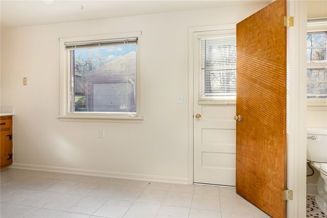 16 Summit Street, Perinton, NY 14450