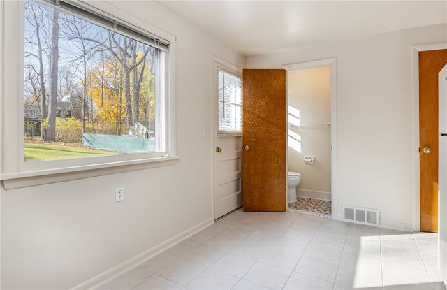 16 Summit Street, Perinton, NY 14450