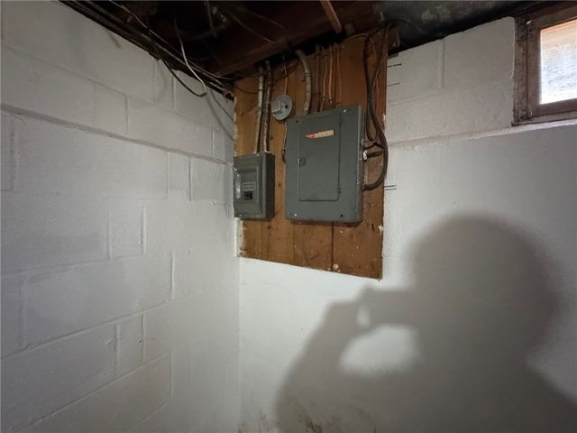 16 Summit Street, Perinton, NY 14450