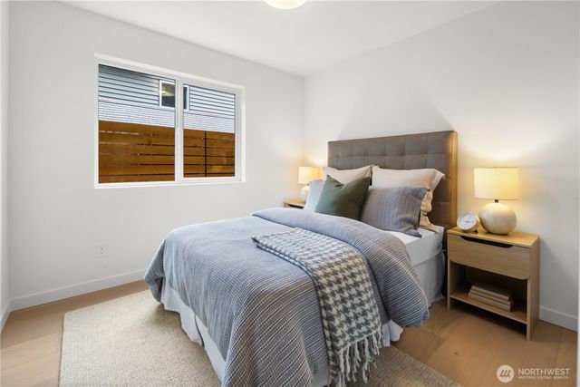1761 NW 62nd Street, Seattle, WA 98107