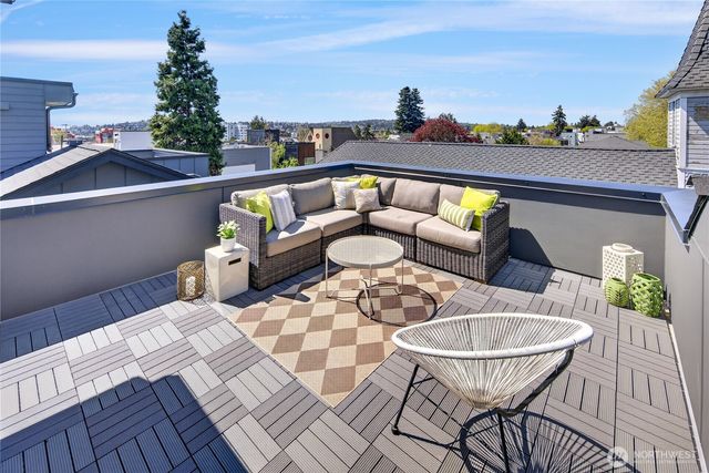 1761 NW 62nd Street, Seattle, WA 98107