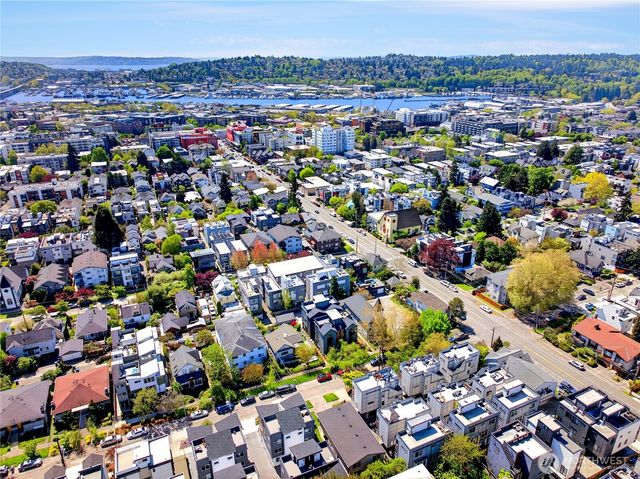1761 NW 62nd Street, Seattle, WA 98107
