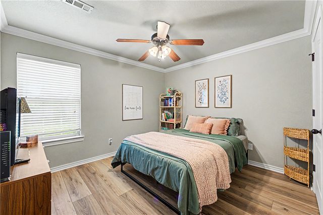 877 Richland Creek Avenue, Elkins, AR 72727
