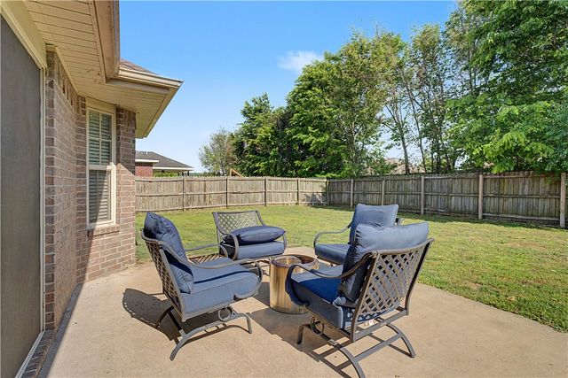 877 Richland Creek Avenue, Elkins, AR 72727