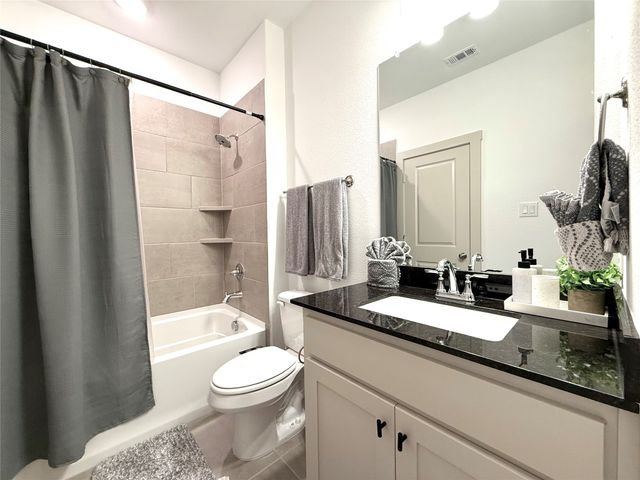 2741 Levee Lane, Lewisville, TX 75067