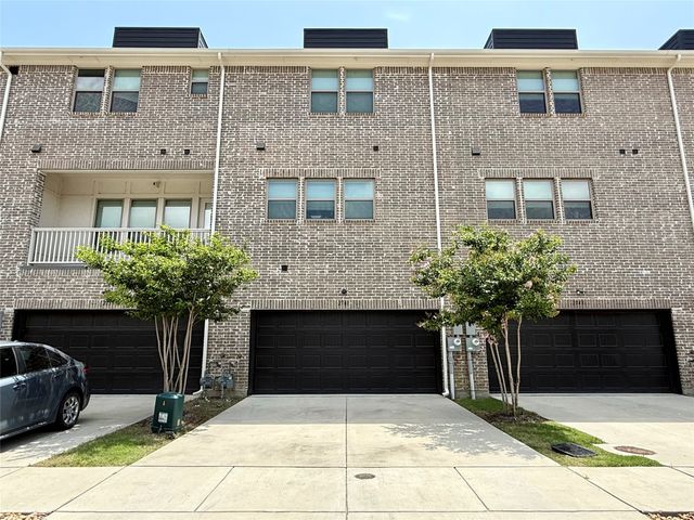 2741 Levee Lane, Lewisville, TX 75067