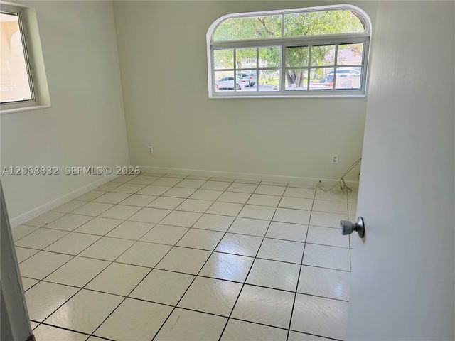 16971 SW 113th Ct 31444E, Miami, FL 33157
