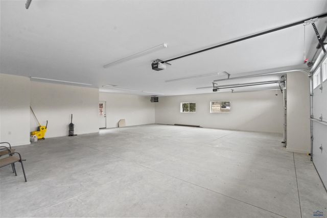 25809 SIDNEY TRL, Custer, SD 57730