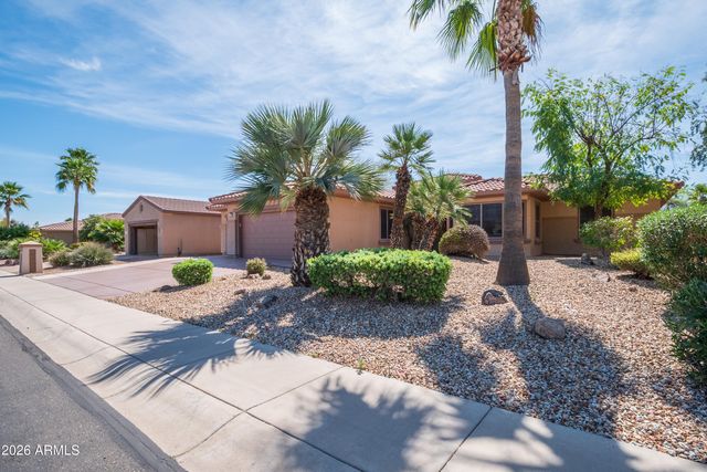 17949 W TIERRA DEL SOL Drive, Surprise, AZ 85387