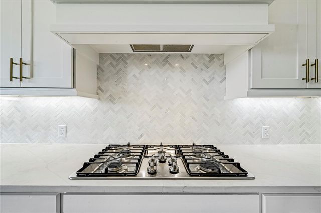 501 Sierra Lisa CV, Liberty Hill, TX 78642