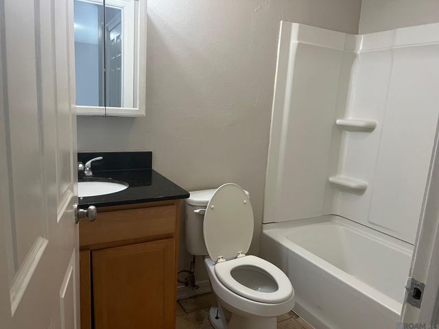 1055 Manson Dr, Baton Rouge, LA 70816