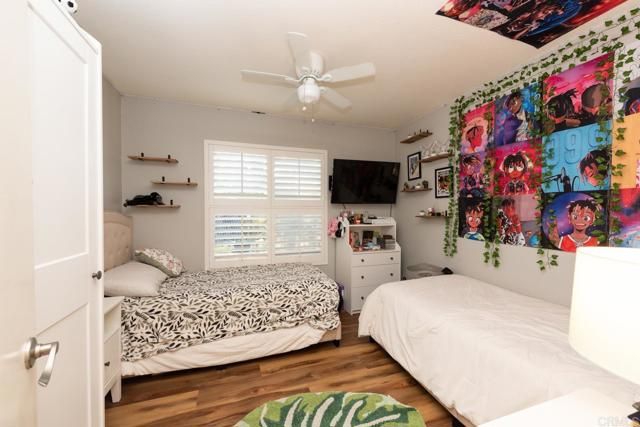 11705 Via Medanos, San Diego, CA 92128