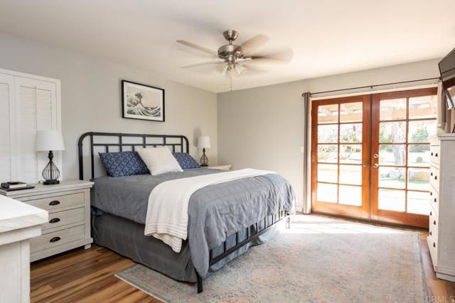 11705 Via Medanos, San Diego, CA 92128