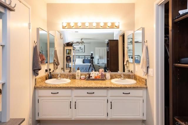 11705 Via Medanos, San Diego, CA 92128