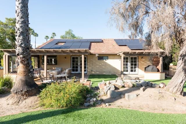 11705 Via Medanos, San Diego, CA 92128