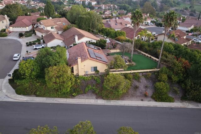 11705 Via Medanos, San Diego, CA 92128