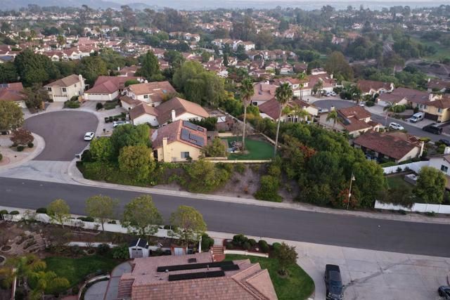 11705 Via Medanos, San Diego, CA 92128