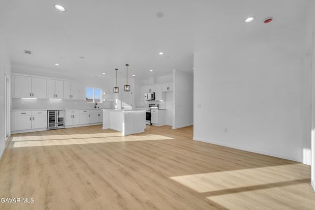 8837 Holly Avenue, California City, CA 93505